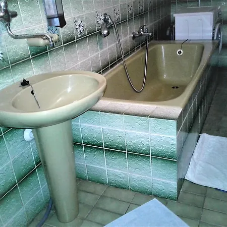 Guest house U Jezku 2*